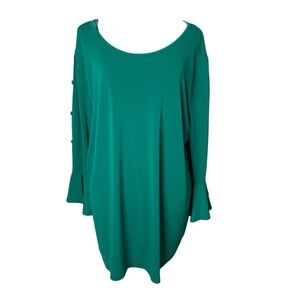 NWT Green Envelope Women’s 2X Button Detail Sleeve Ruffle Cuff Green Blouse
